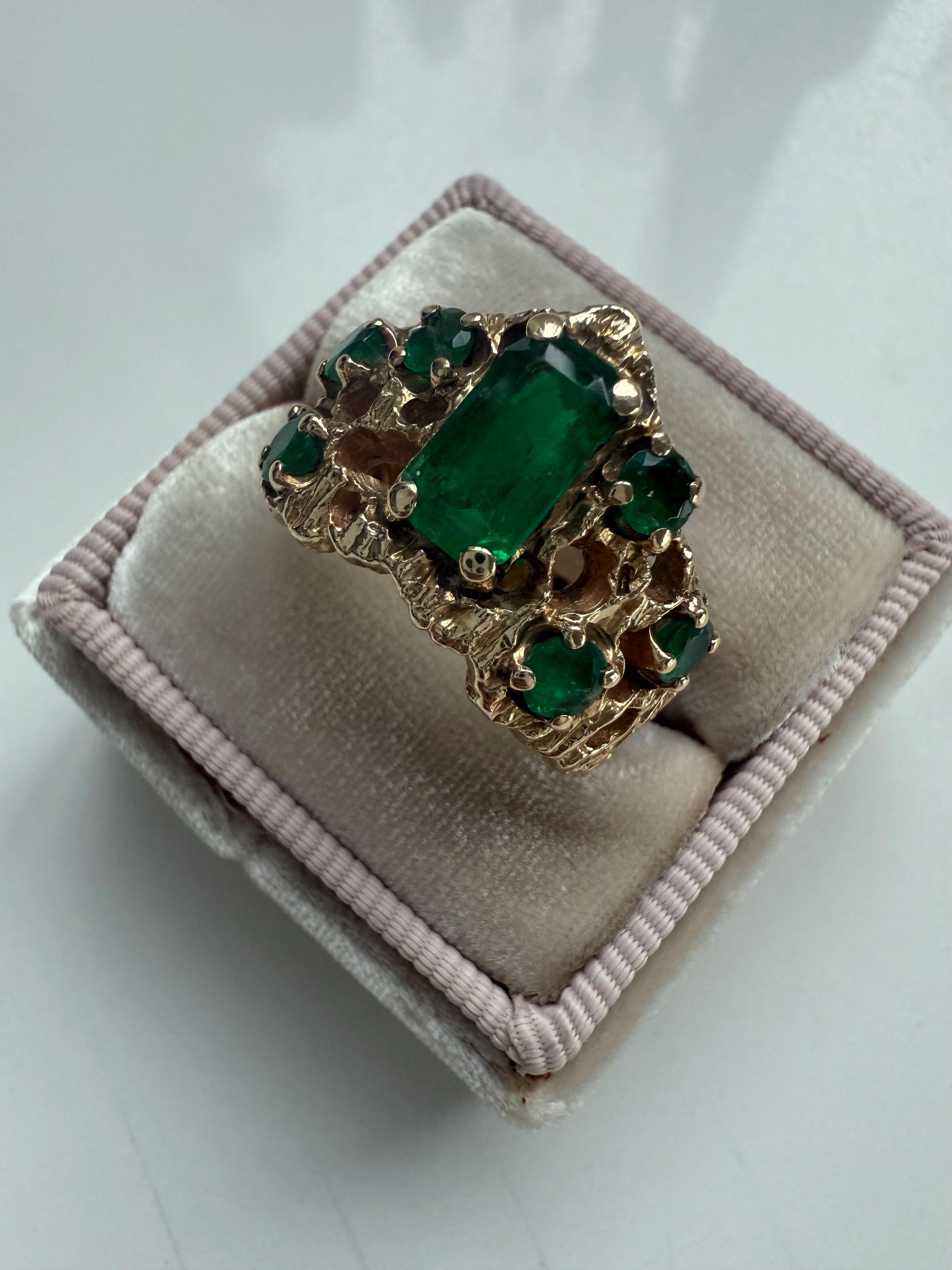 One of a kind Vintage 14K Yellow Gold Emerald Tiara Style Ring.
